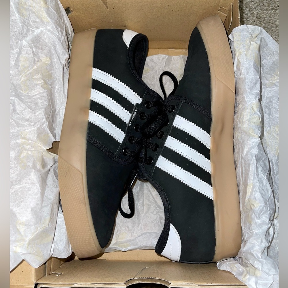 Adidas seeley big kids shoes